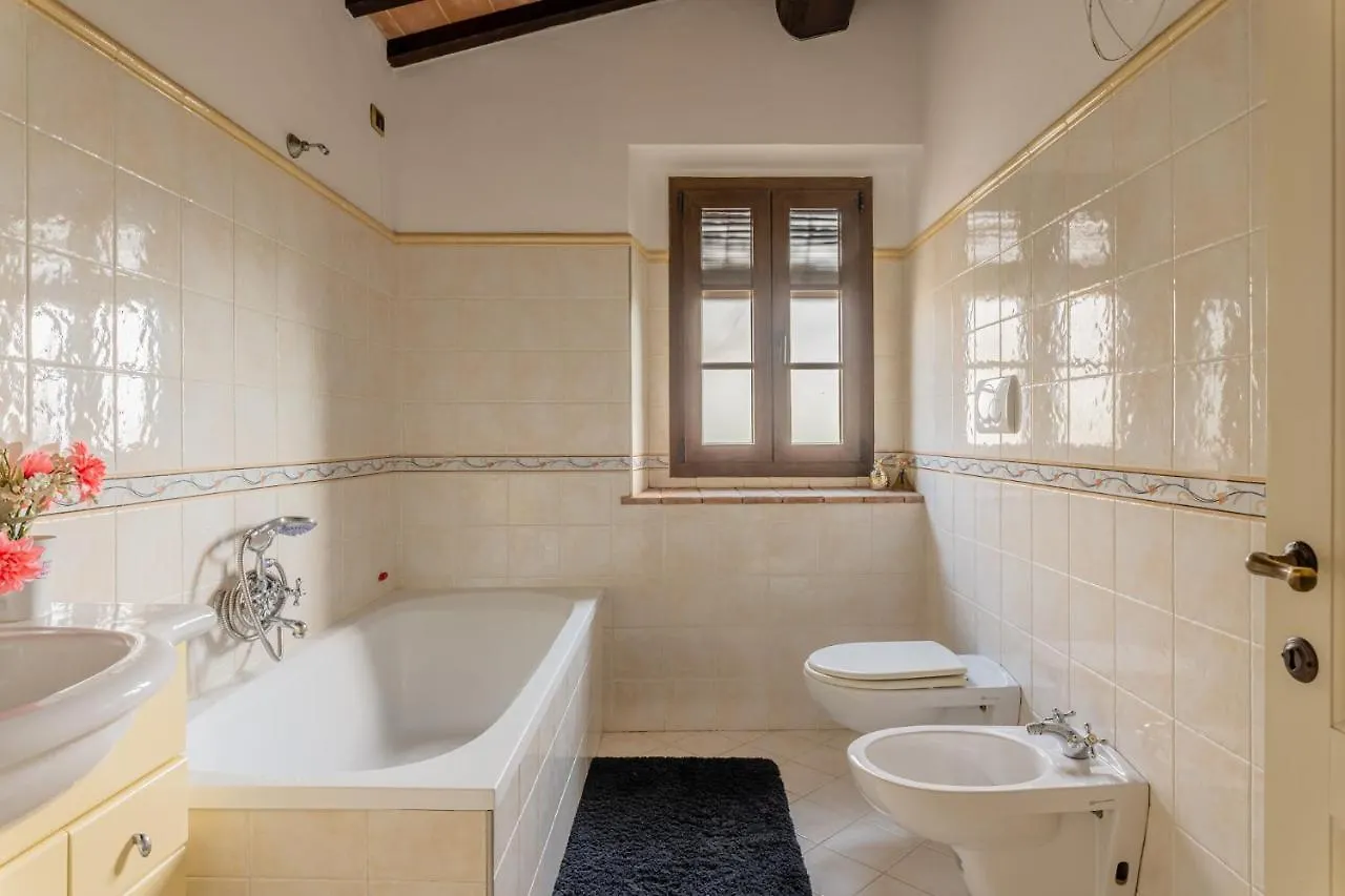Casa Vecchia Rooms And Parking Gambassi Terme 0*,